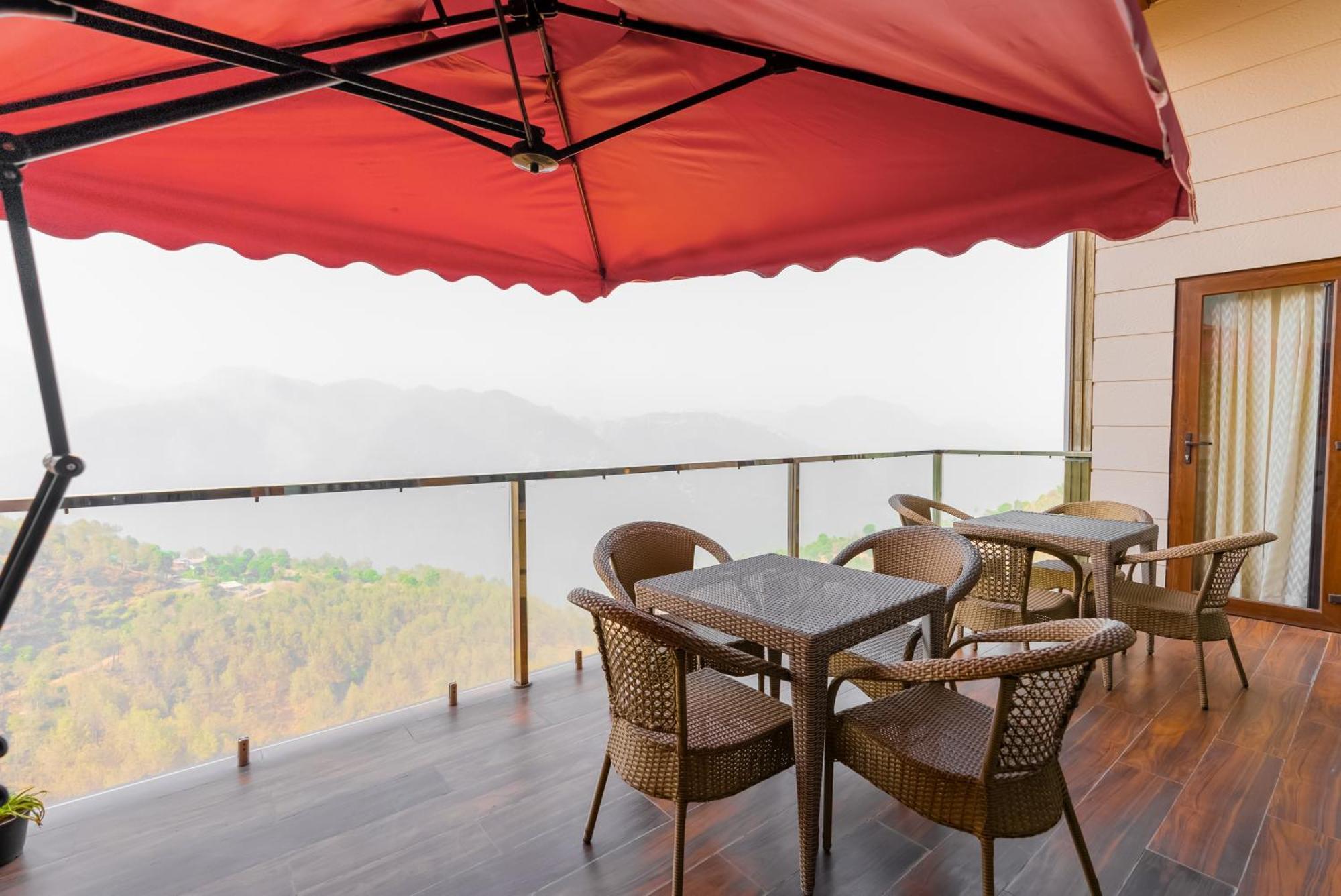 The Manor Luxury Apartments, Shimla Mashobra Exterior photo